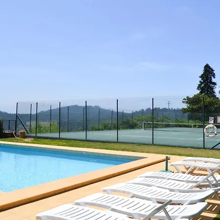 Βίλα Sleeps 12 With Pool And Wifi *