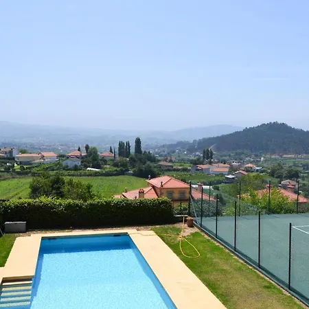 Sleeps 12 With Pool And Wifi *